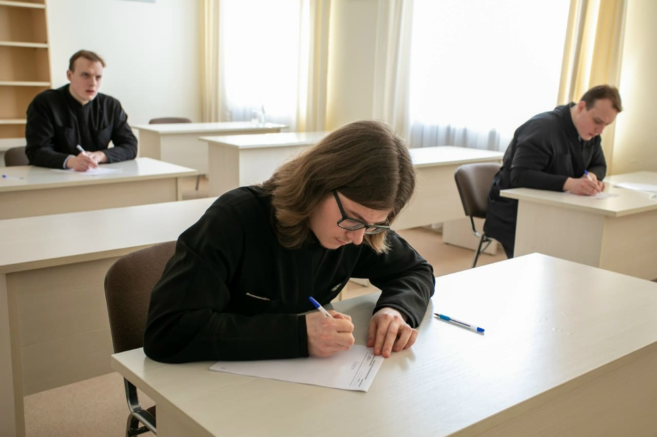 Единая диагностическая работа для выпускников